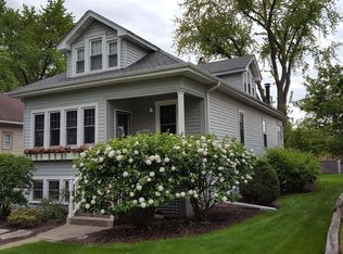 142 McIntosh Ave, Clarendon Hills, IL