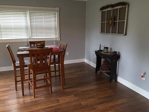 2nd image of 525 Garden Springs Dr