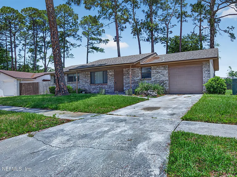 4177 Timberlake Dr — Photo 3