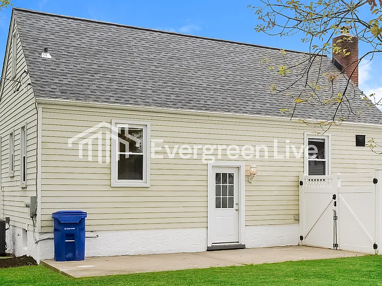 3300 Orlando Ave — Photo 14