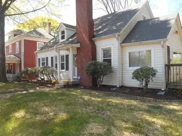 2051 Craig St, Winston Salem, NC 27103
