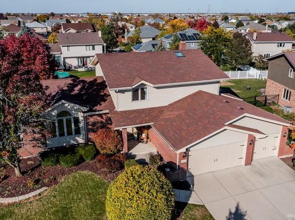 19533 Brookfield Cir, Tinley Park, IL 60487