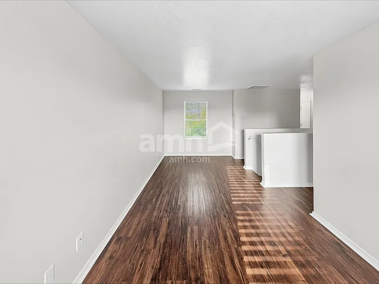 4716 Keepsake Ave — Photo 8