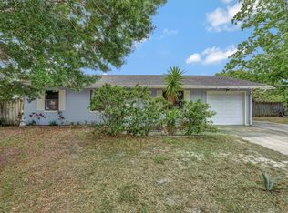 4021 Holder Park Dr, Mims, FL 32754