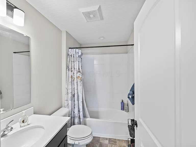 121 Sienna Glenn Dr — Photo 35