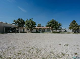 1617 Muscatel Ave, Carlsbad, NM 88220
