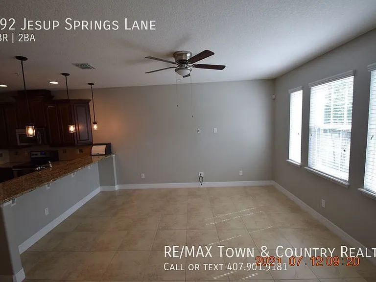 592 Jesup Springs Ln — Photo 5