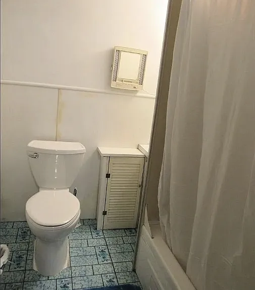 2090 Vermont Ave — Photo 14