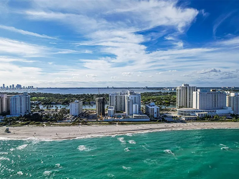 5401 Collins Ave #813 — Photo 34