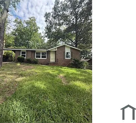 3 bed, 1118 sqft, $1,200 — Photo 2