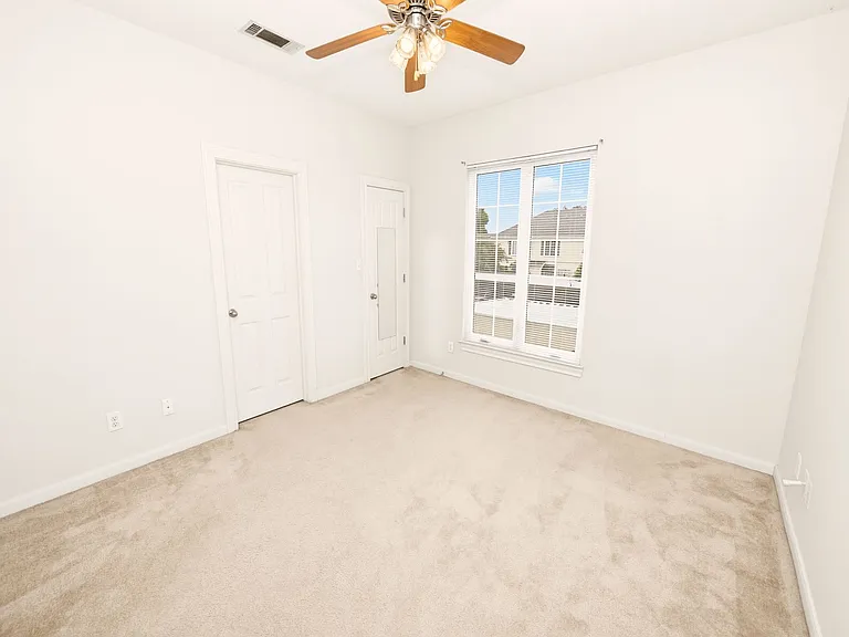 4000 Lake Beau Pre Blvd #14 — Photo 21