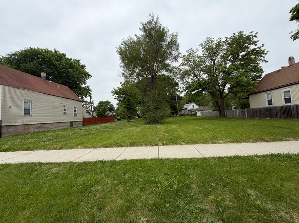 6028 S Wood St, Chicago, IL 60636
