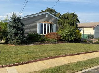 42 Boulevard E, Keyport, NJ 07735