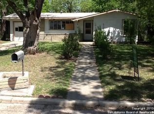 307 Newport Dr, San Antonio, TX 78218