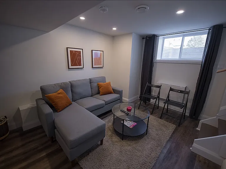 858 Bronson Ave #A — Photo 3