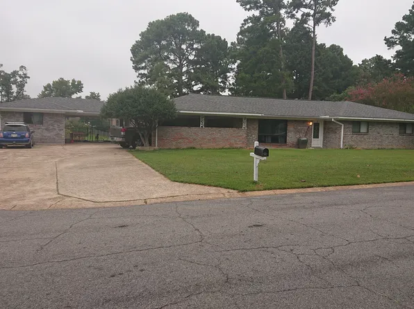 102 Monteleon Cir, West Monroe, LA 71291