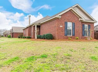 8716 Lindsey Ln, Montgomery, AL 36117