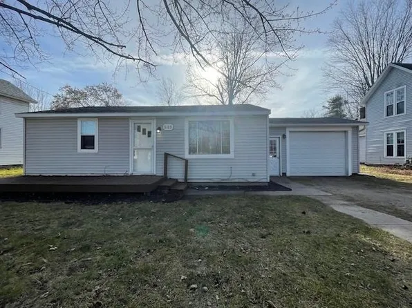 215 W State St, Montrose, MI 48457