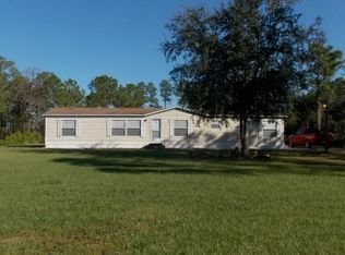 13 Henry Dr, Venus, FL 33960