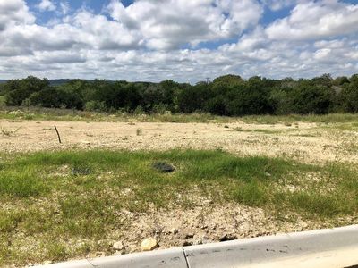 1915 Chateau Ln N, Kerrville, TX, 78028