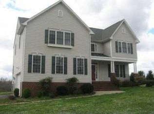 8210 Cookes Farm Ct, Henrico, VA 23231
