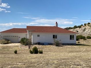 5647 Summit View Dr, Pueblo, CO 81004