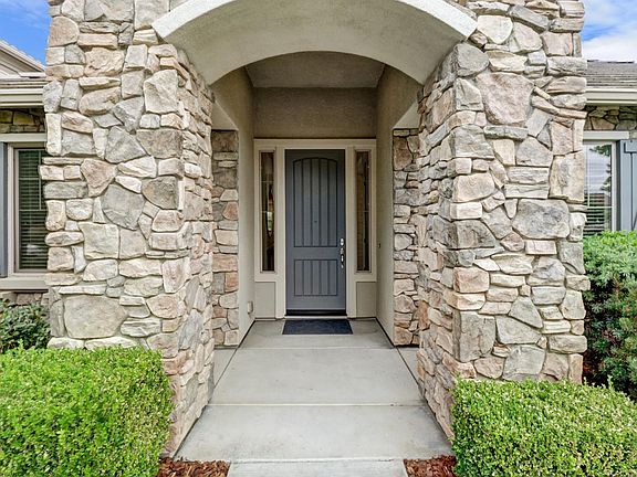 3rd image of 6589 Goya Way