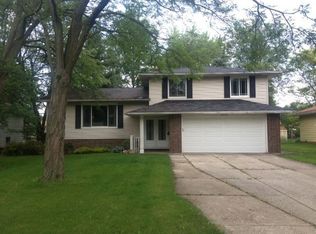 33035 E Nimrod St, Solon, OH 44139