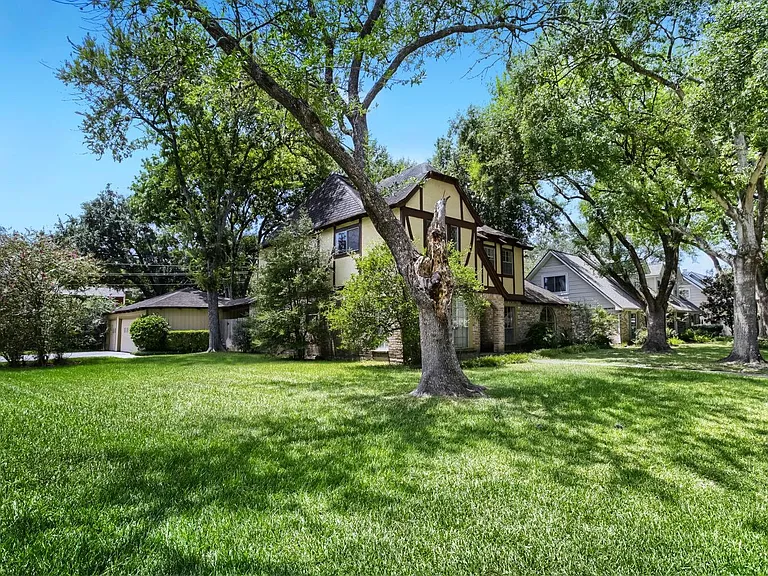 10903 Tupper Lake Dr — Photo 4