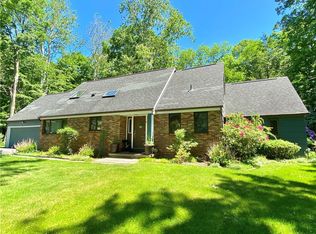 600 Shady Glen Cir, Webster, NY