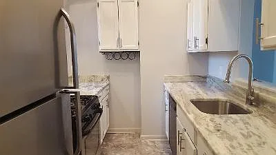 1617 Christian St #2 — Photo 11