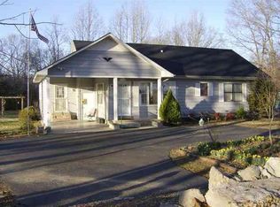 245 Eagle Dr, Savannah, TN 38372