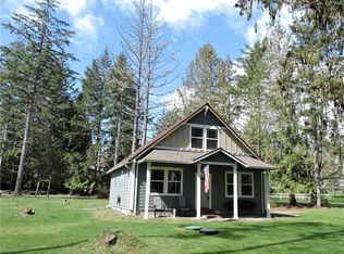 1115 E Madrona Blvd NW, Lakebay, WA 98349
