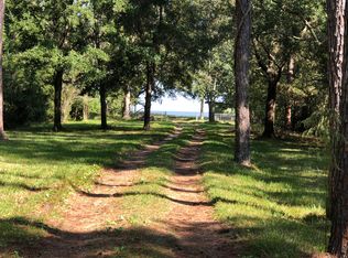 6909 Bay Rd, Mobile, AL 36605