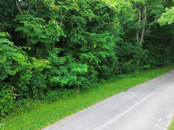 1429 Gossom Ln, Milton, KY 40045