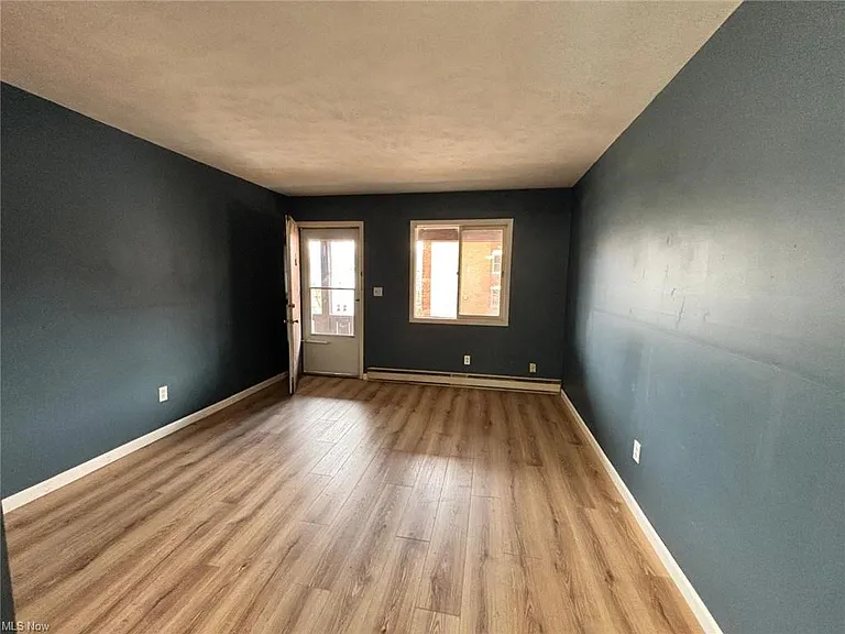 519 Crosby St #10 — Photo 5