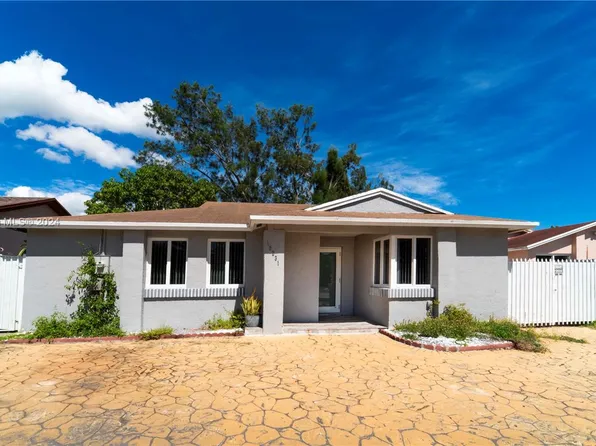 12231 SW 195th Ter, Miami, FL 33177