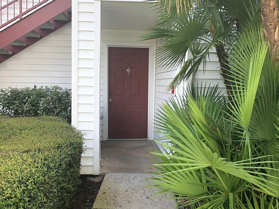 1st image of 11582 Westwood Blvd APT 1415
