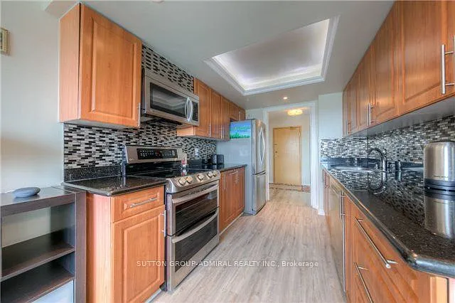 7805 Bayview Ave #813 — Photo 5