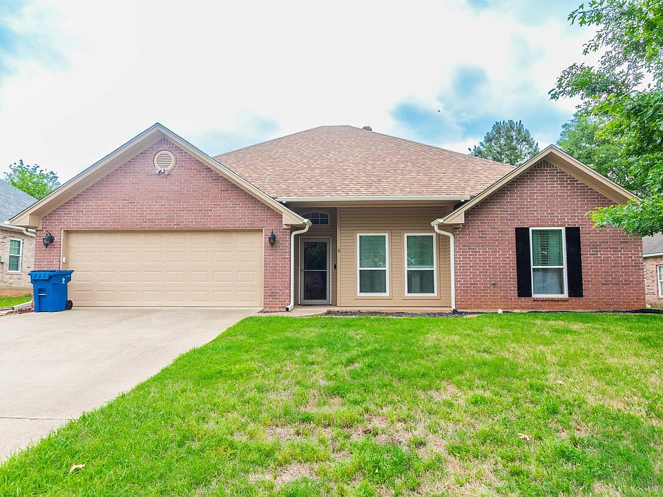 1st image of 804 Keble Ln