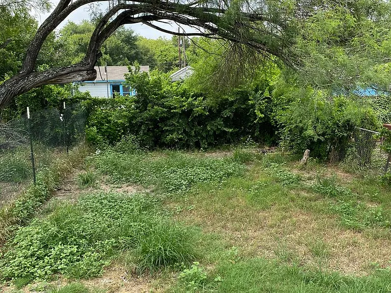 340 Dorie St — Photo 9