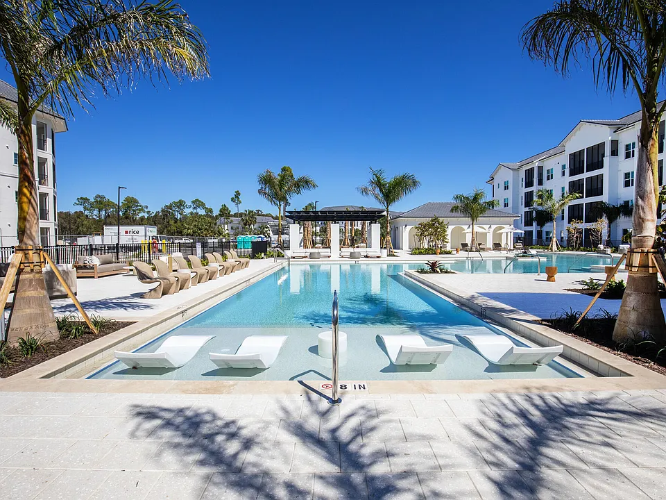 Fiori Apartments