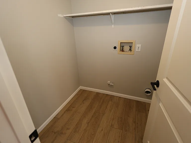 301 Ridge St #F — Photo 8
