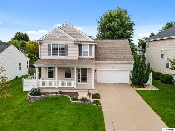16313 Sherwood Ave, Omaha, NE 68116