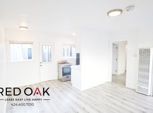 536 W 48th St #1/2, Los Angeles, CA 90037