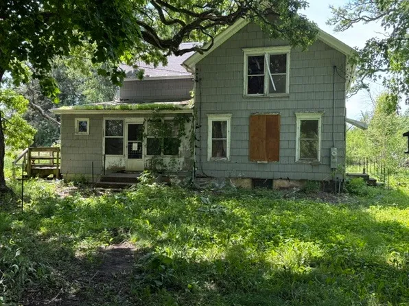 14N403 Thurnau Rd, Hampshire, IL 60140
