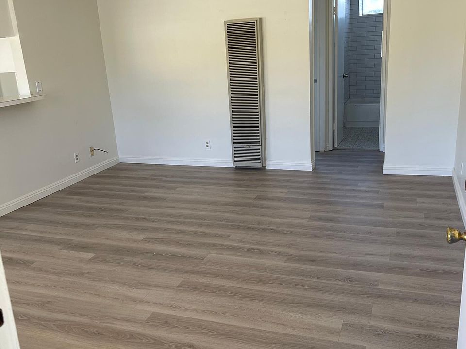 1st image of 7712 Comstock Ave APT 5