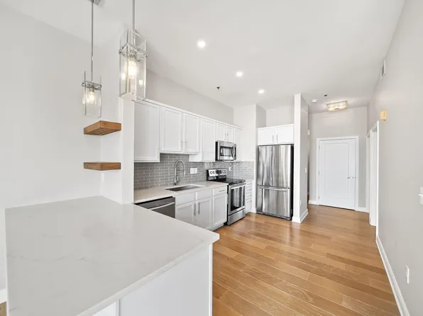 825 N 4th St Unit 406, Columbus, OH 43215