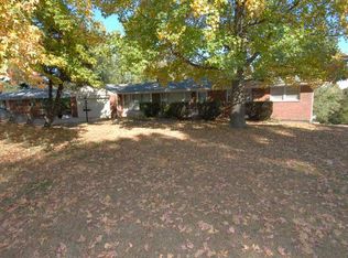 78 Decorah Dr, Saint Louis, MO 63146
