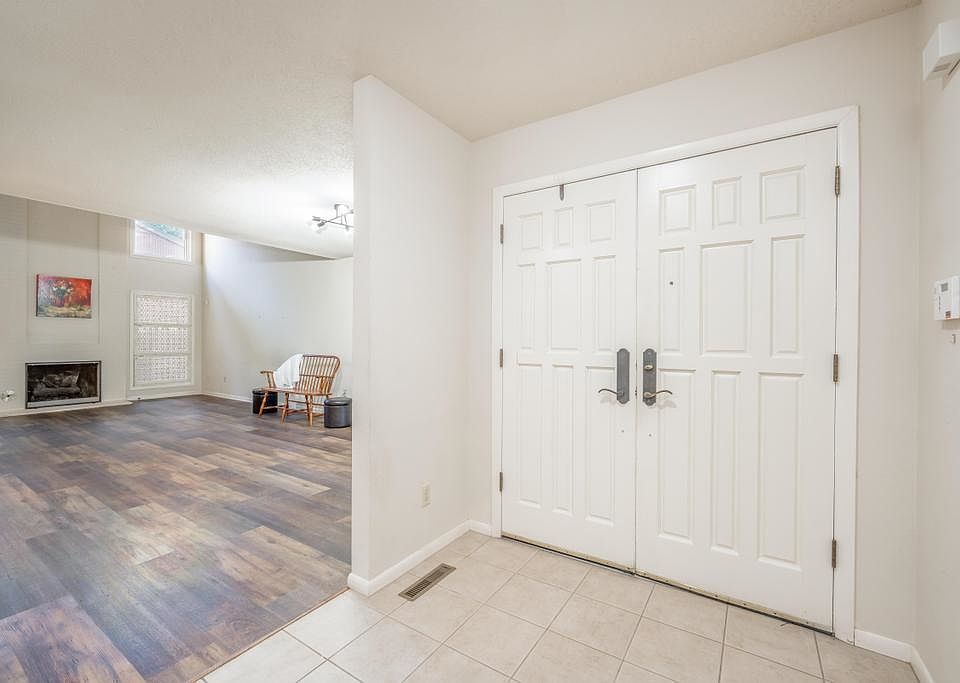 1441 N Rock Rd APT 1402, Wichita, KS 67206 | Zillow